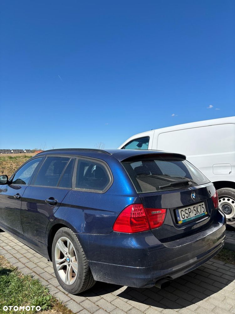 BMW Seria 3 318d - 7