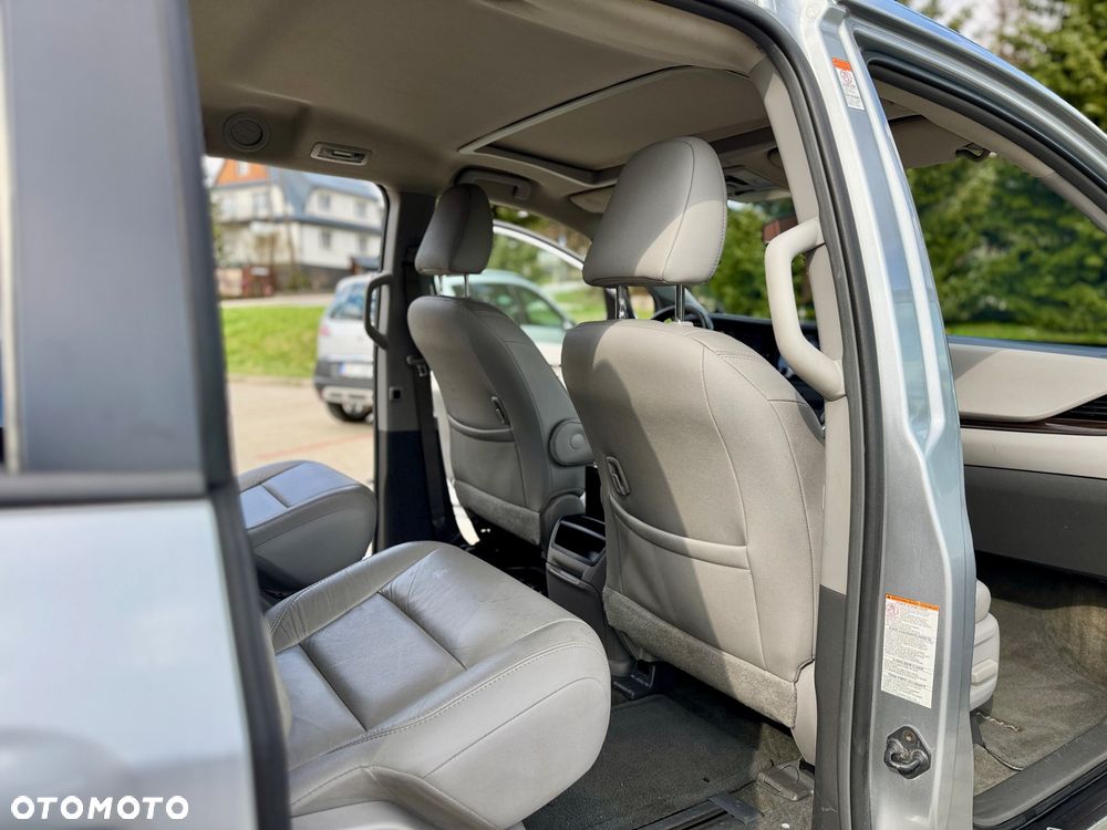 Toyota Sienna 3.5 V6 - 15