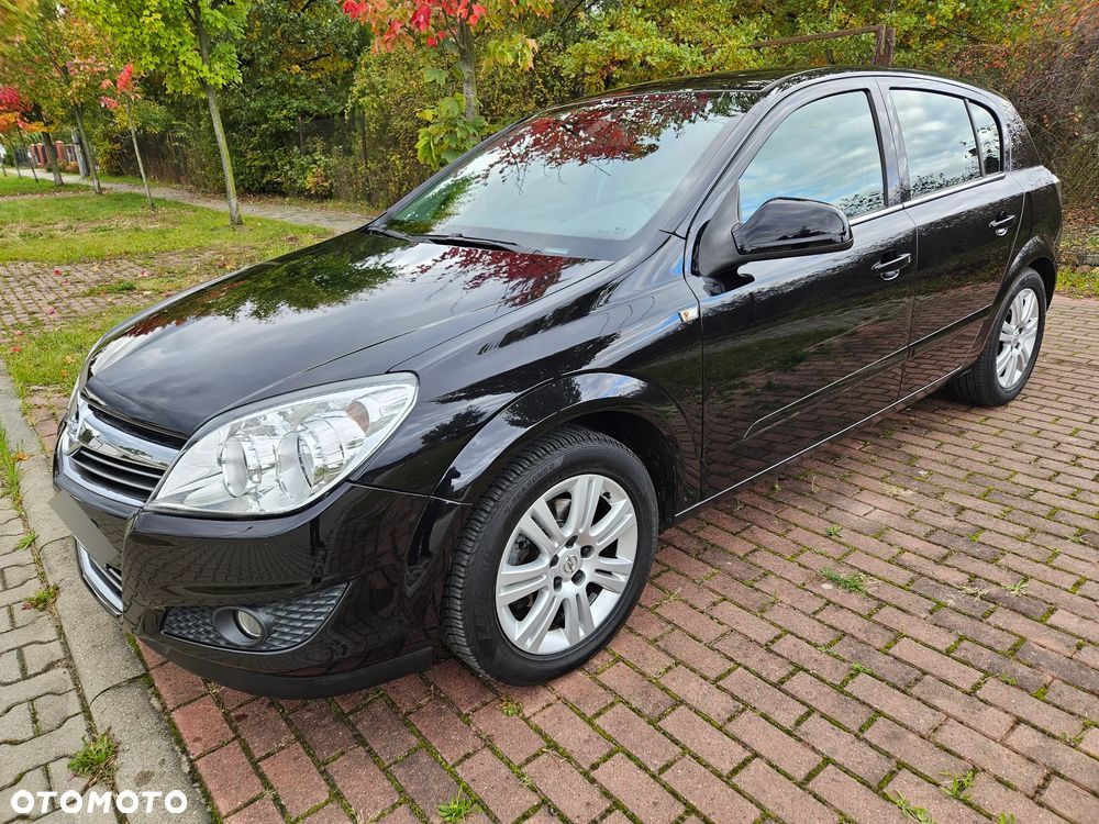 Opel Astra 1.6 Cosmo - 9