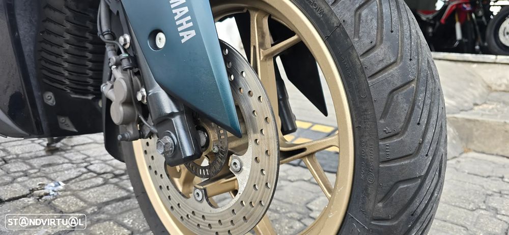 Yamaha X-Max XMAX 300 TECH MAX - 5