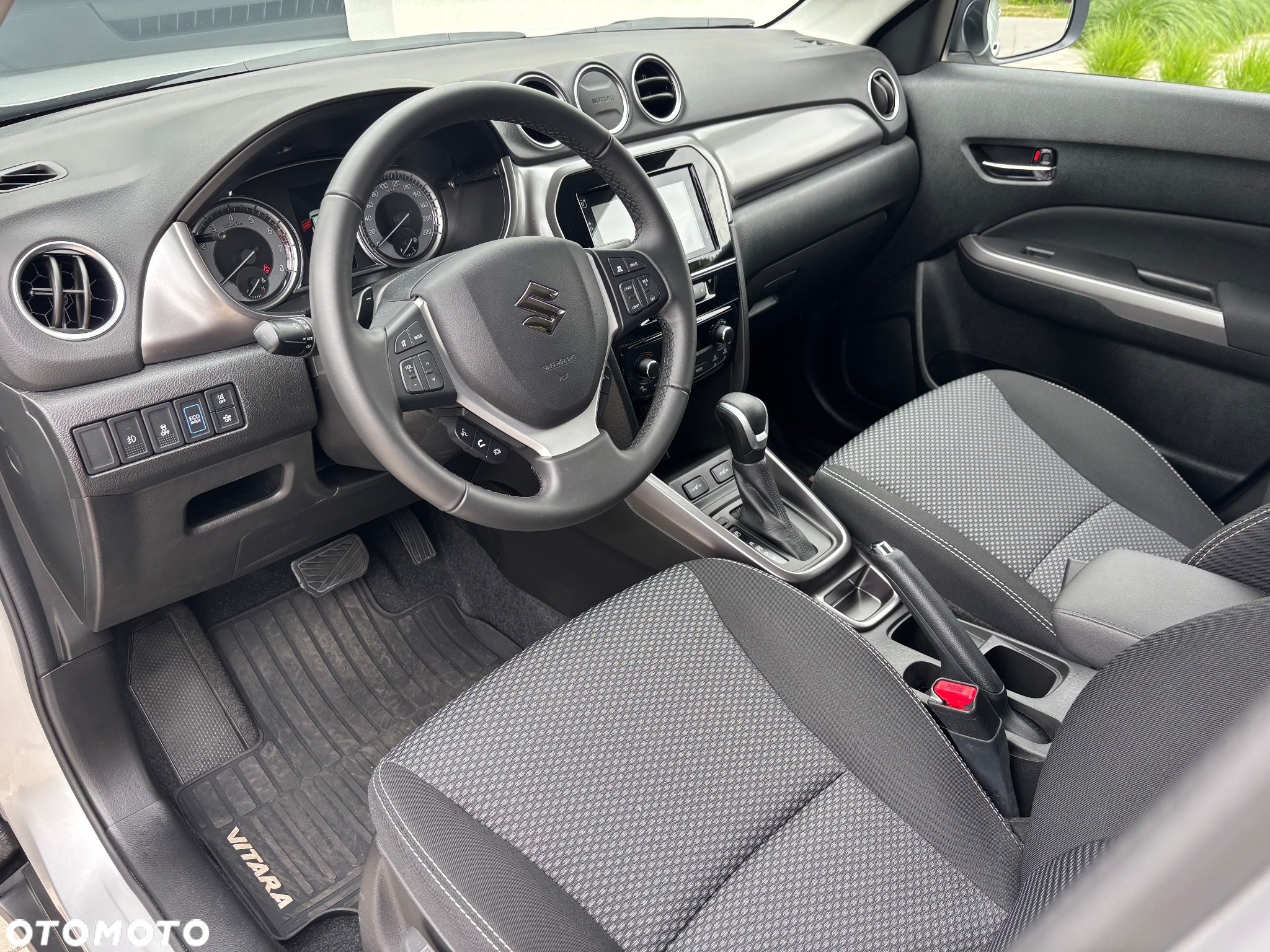Suzuki Vitara 1.5 Strong Hybrid Premium 2WD AGS - 23