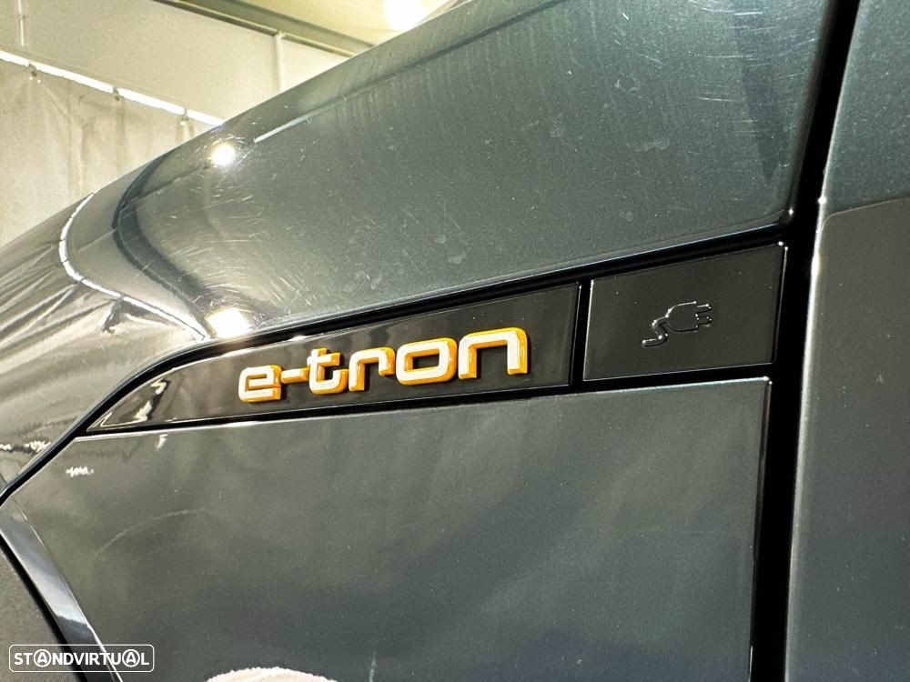 Audi e-tron 55 quattro S line - 55