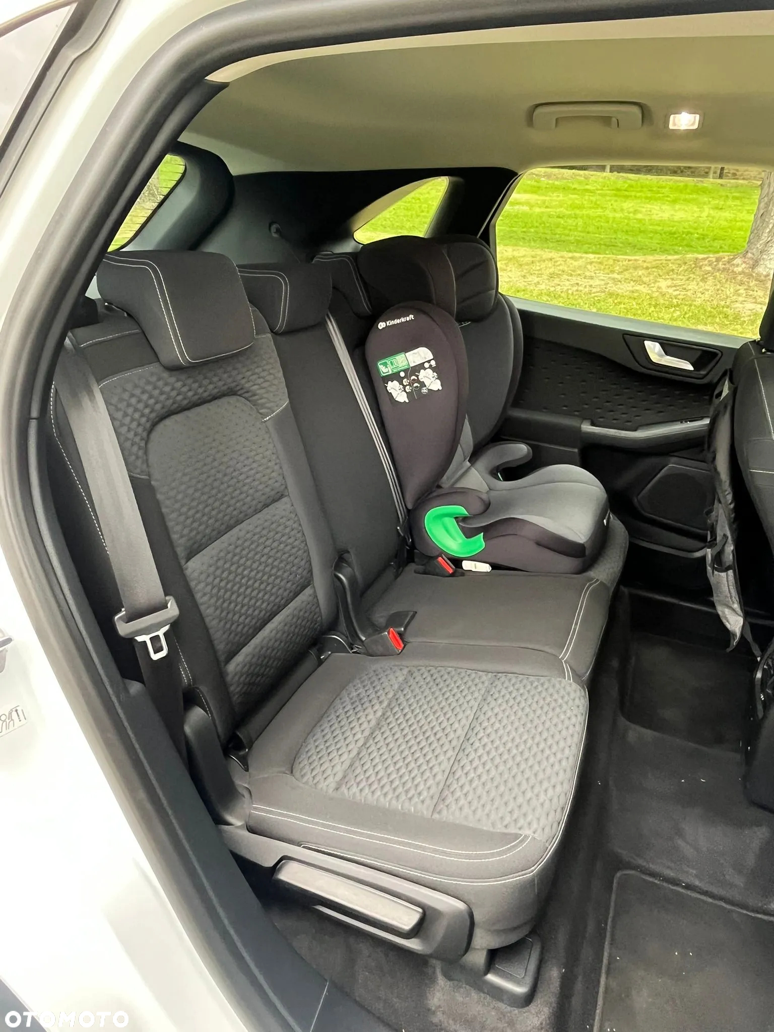 Ford Kuga - 21