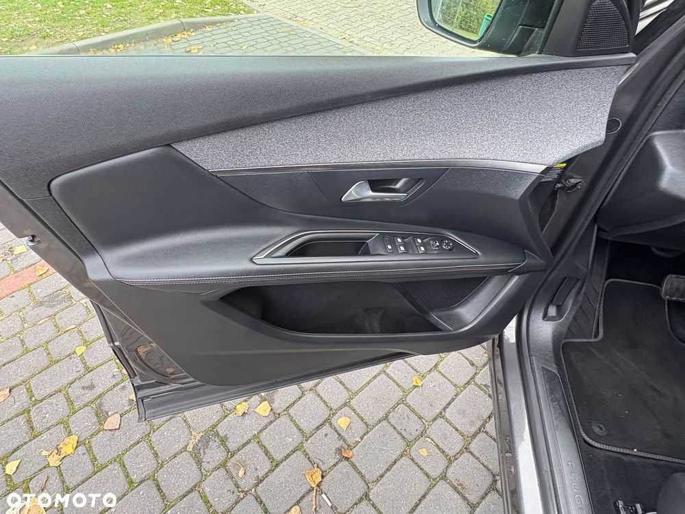 Peugeot 3008 - 15