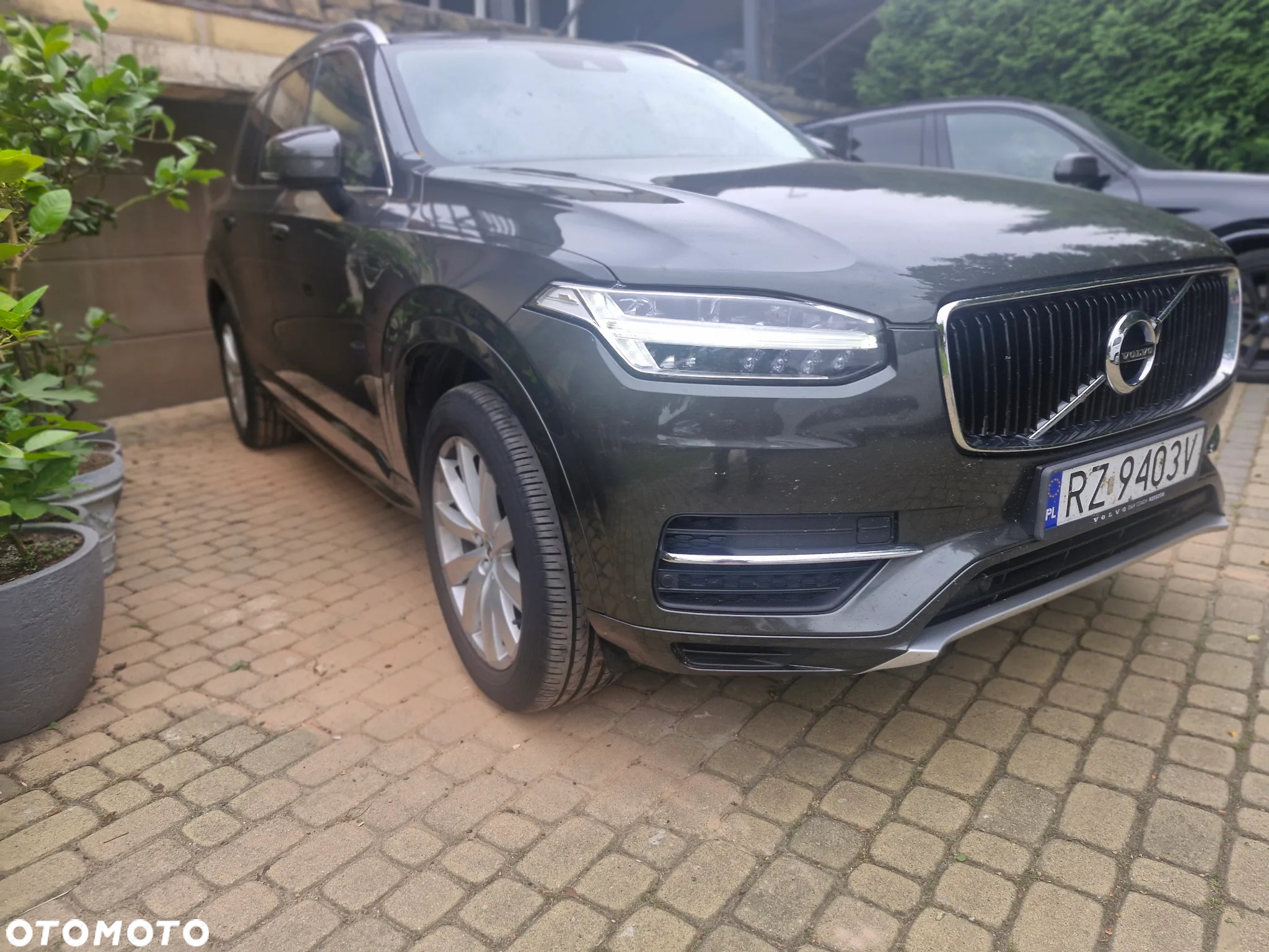 Volvo XC 90 D5 AWD R-Design 7os - 2