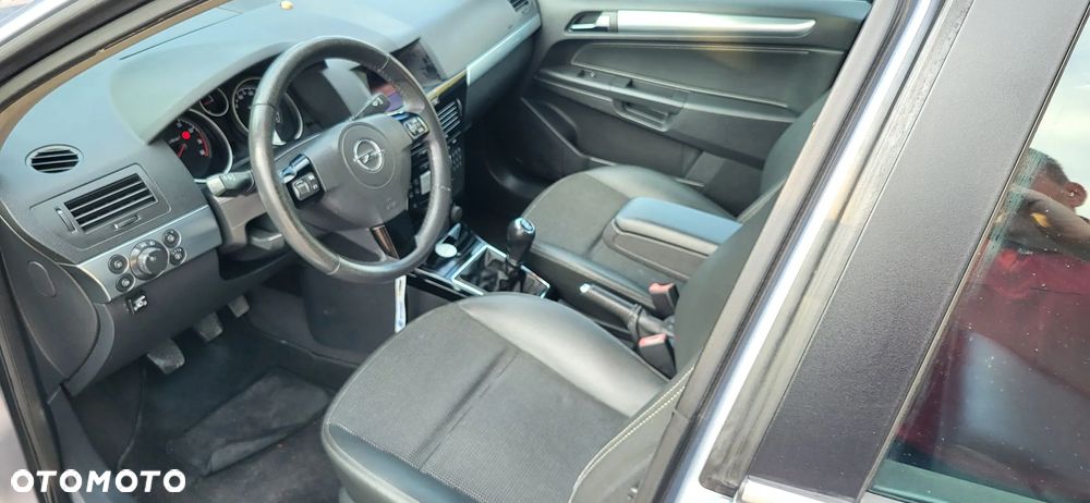 Opel Astra III 1.6 Enjoy - 12