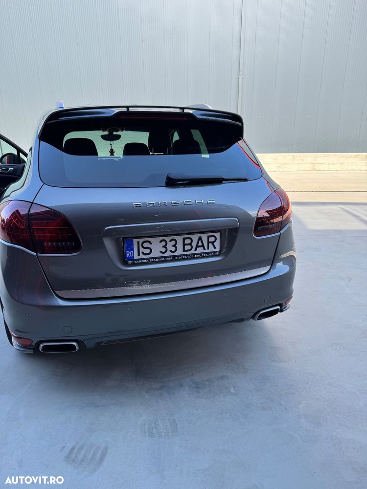 Porsche Cayenne 3.0TD TipTronic - 4