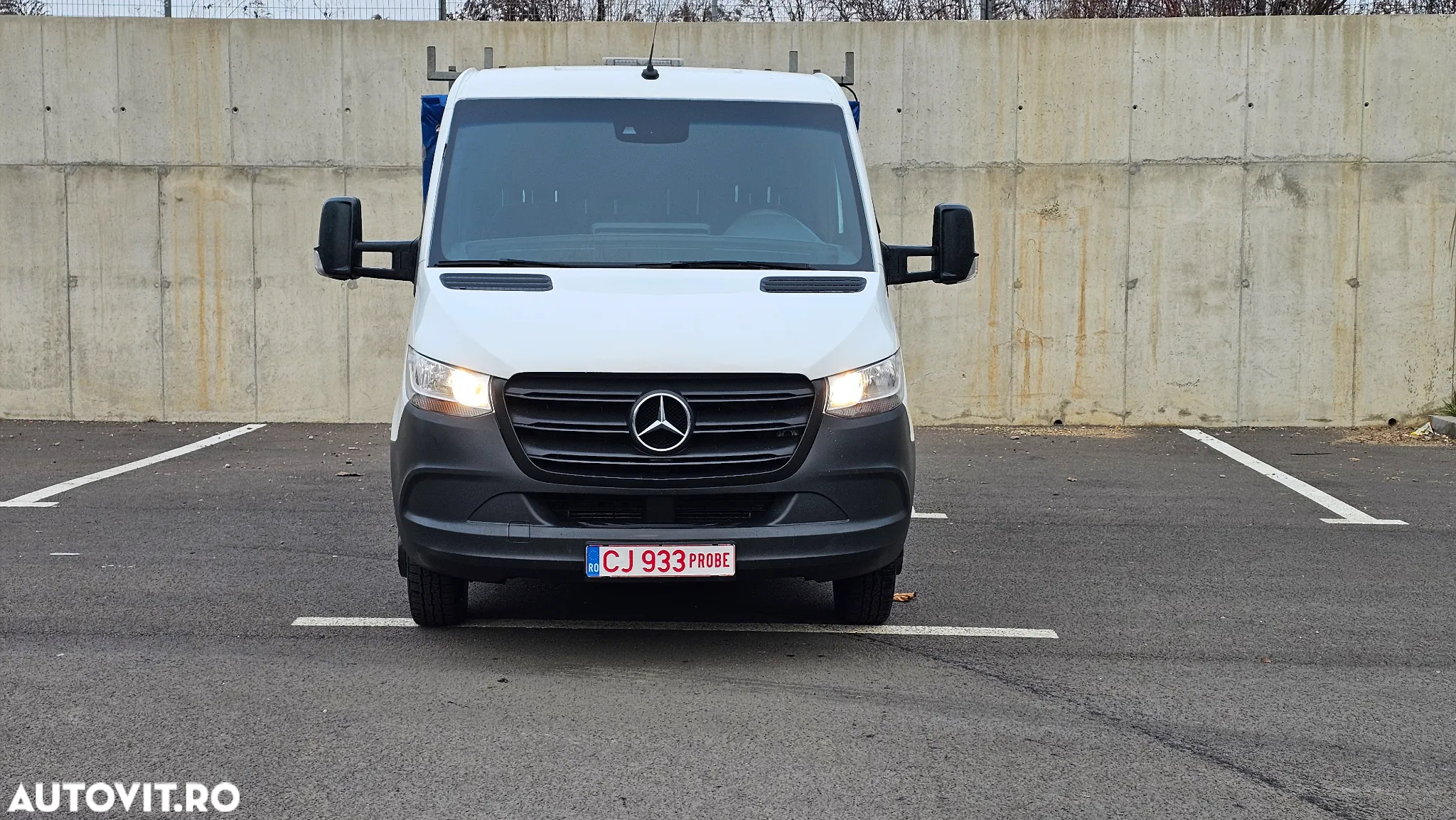 Mercedes-Benz Sprinter - 30