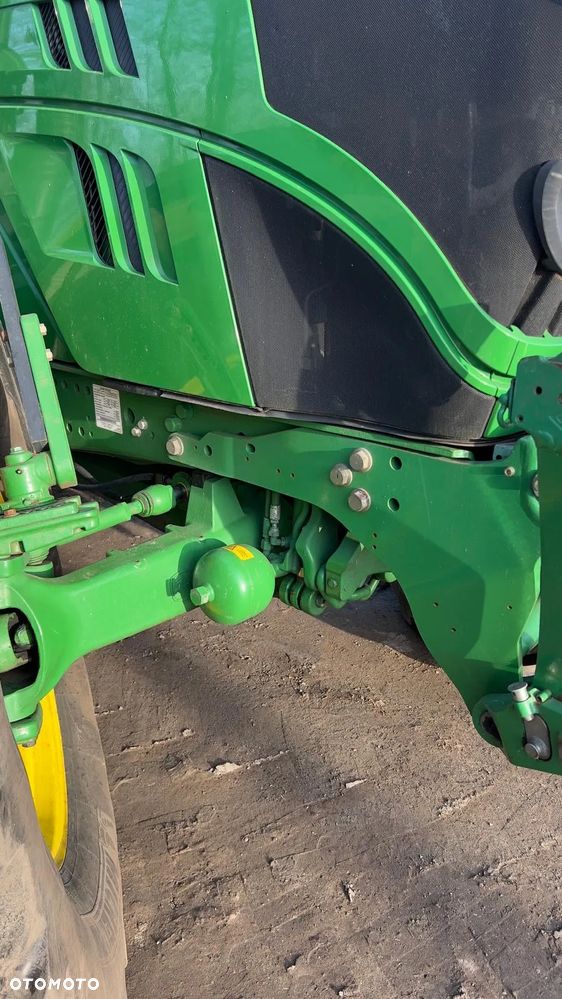 John Deere 6150R - 24