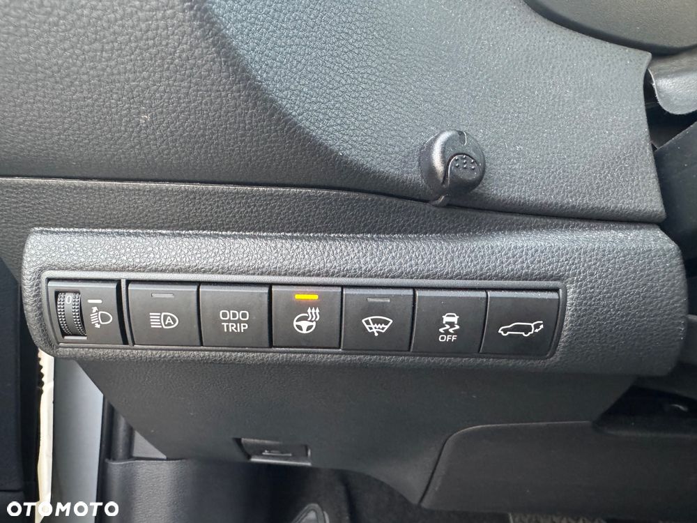 Toyota Corolla 2.0 Hybrid GR Sport Dynamic - 34