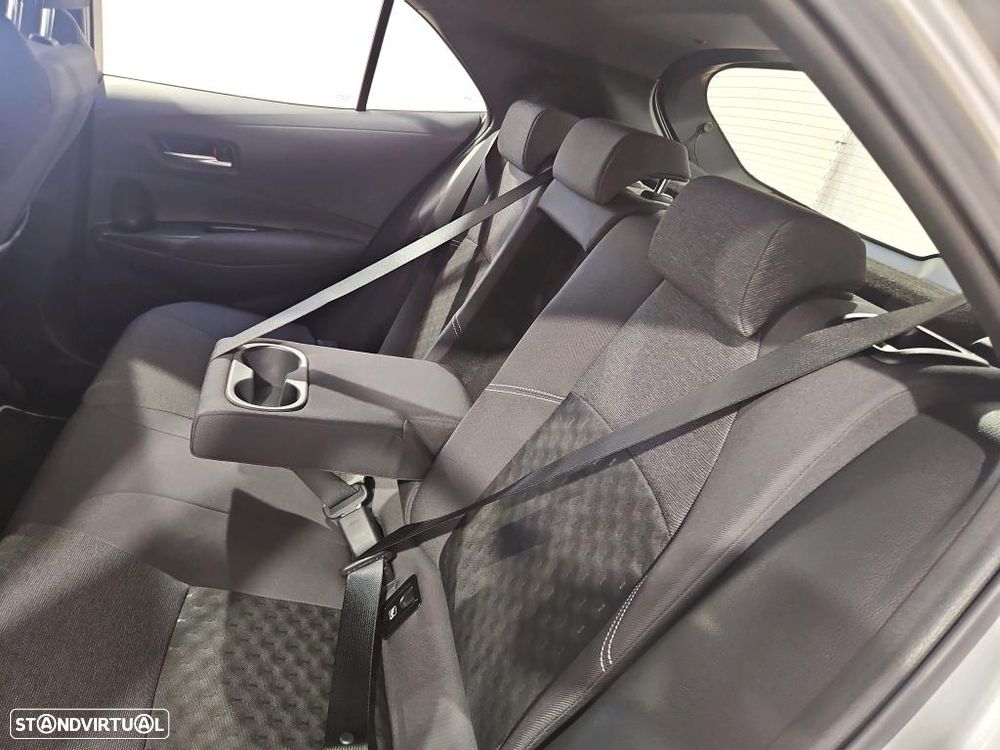 Toyota Corolla 1.8 Hybrid Comfort - 8
