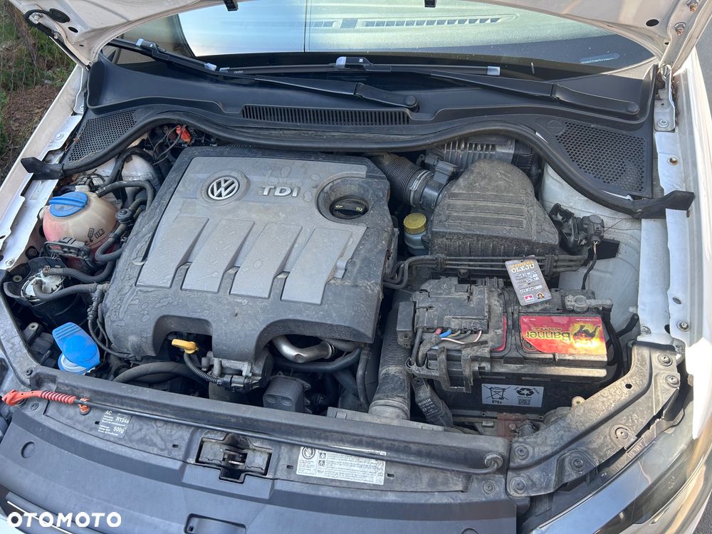 Volkswagen Polo 1.6 TDI Comfortline - 34