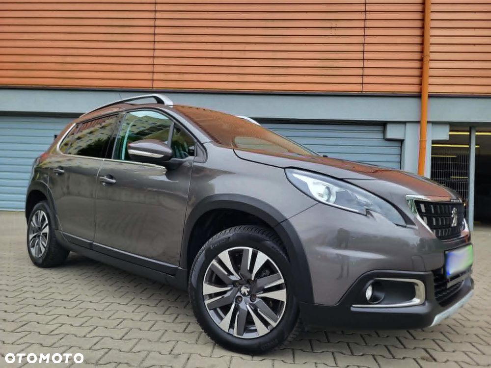 Peugeot 2008 BlueHDi 100 STOP & START Allure - 1