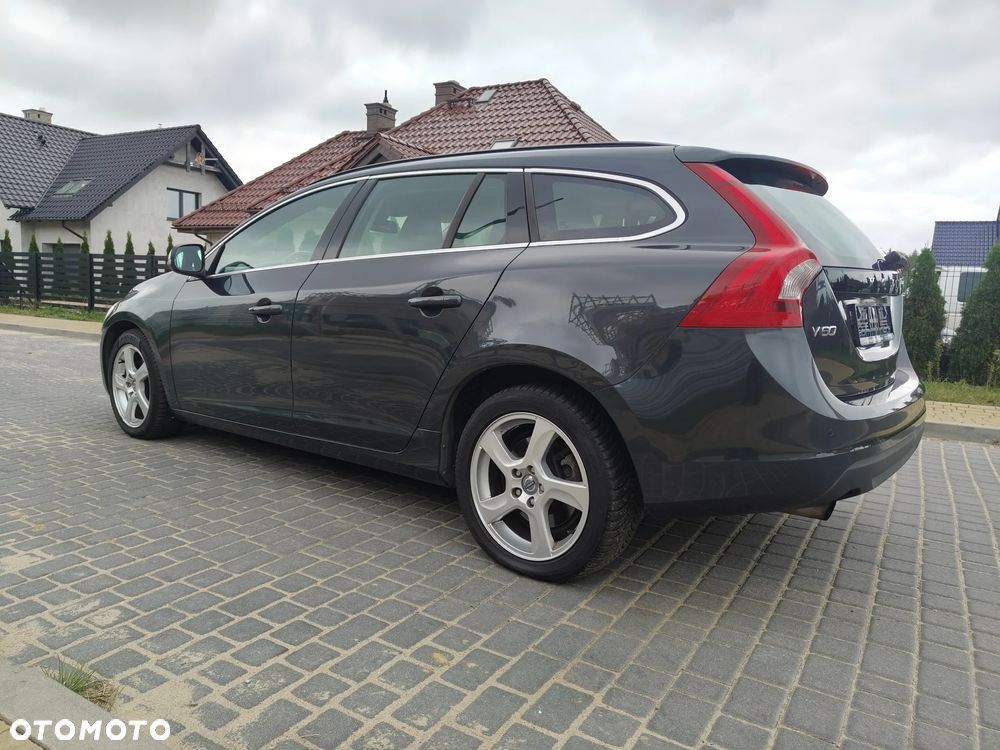 Volvo V60 D3 Kinetic - 7