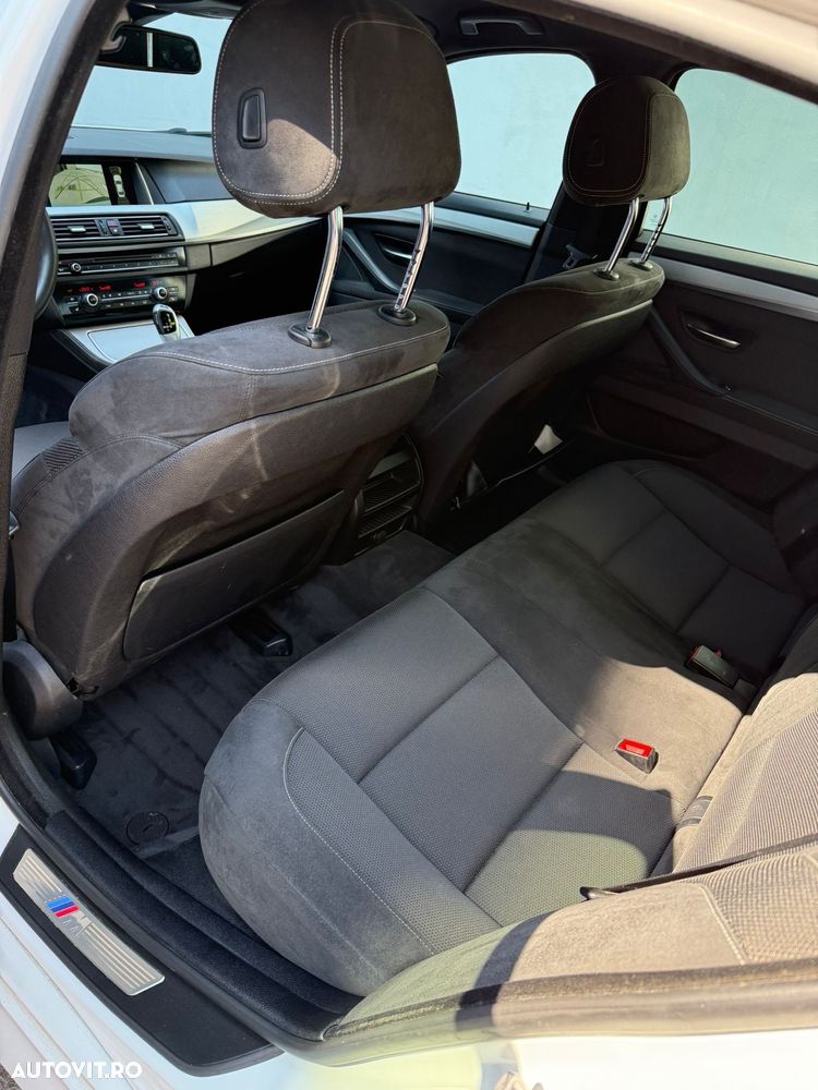 BMW Seria 5 520d xDrive - 4
