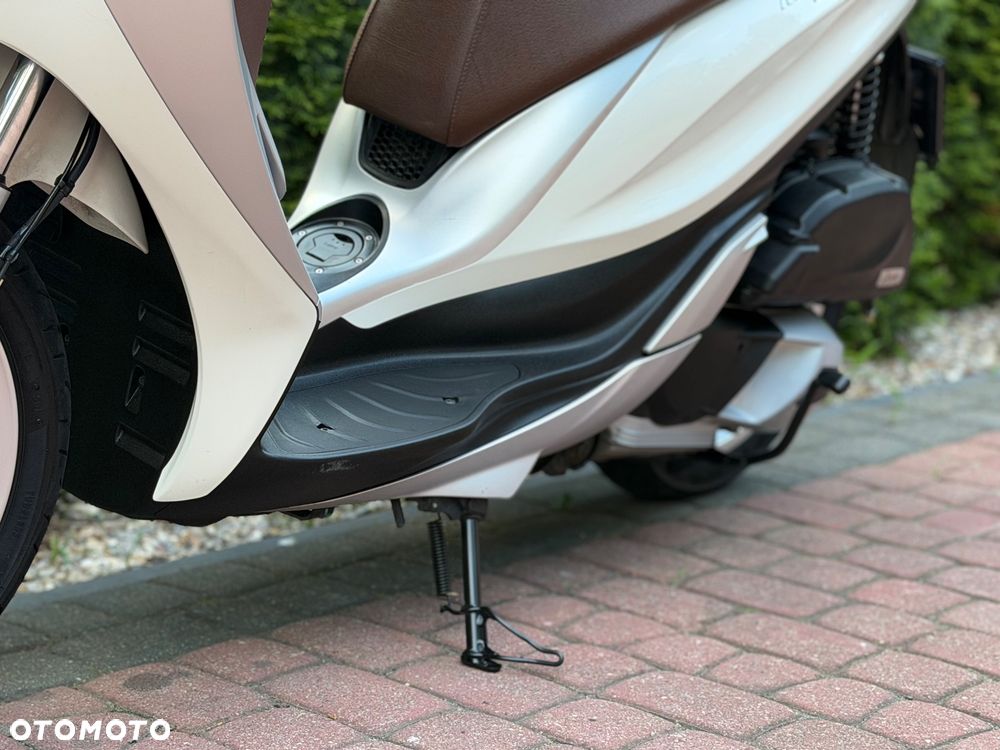 Piaggio Medley - 17