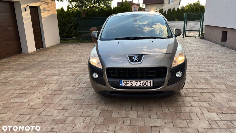 Peugeot 3008 2.0 HDi Allure - 2
