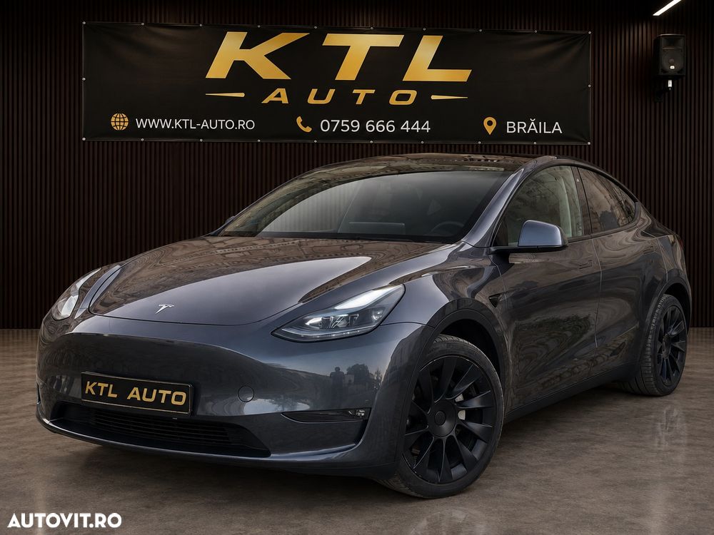 Tesla Model Y Long Range Dual Motor AWD - 3