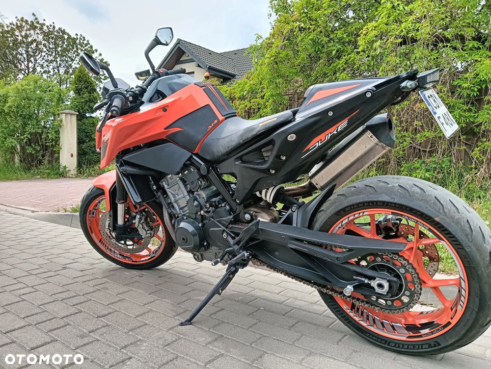 KTM Duke - 4