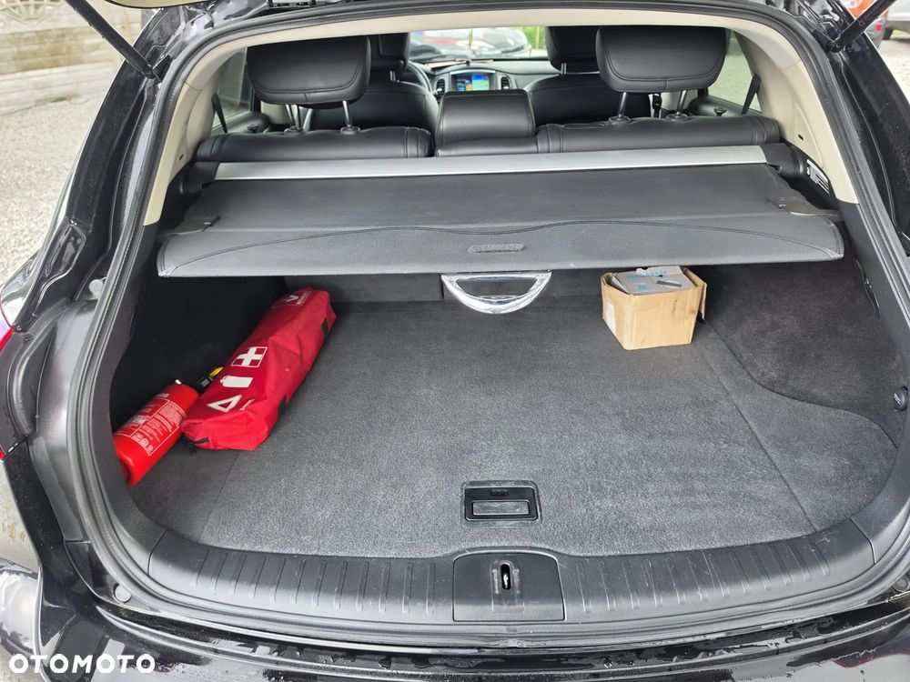 Infiniti QX50 - 26