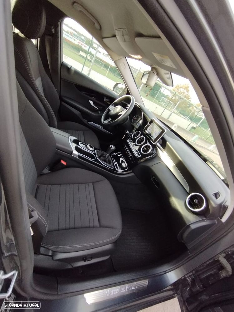 Mercedes-Benz C 180 BlueTEC Avantgarde - 11