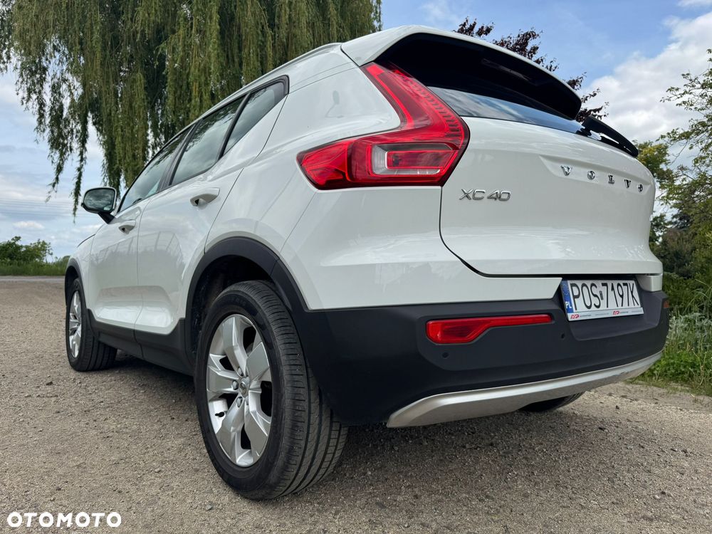 Volvo XC 40 - 24