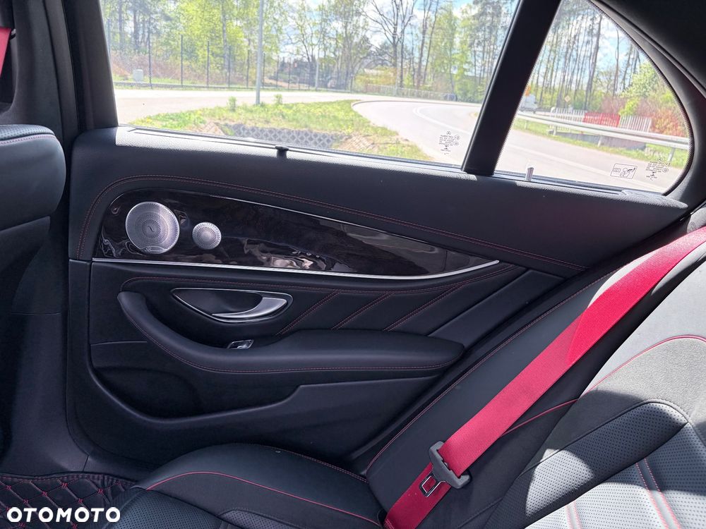 Mercedes-Benz Klasa E AMG 53 4Matic AMG Speedshift 9G-TCT - 13