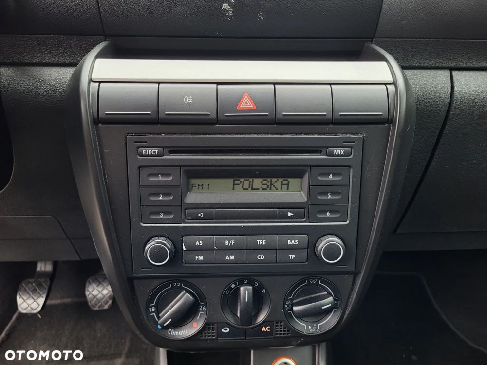 Volkswagen Fox 1.2 - 15