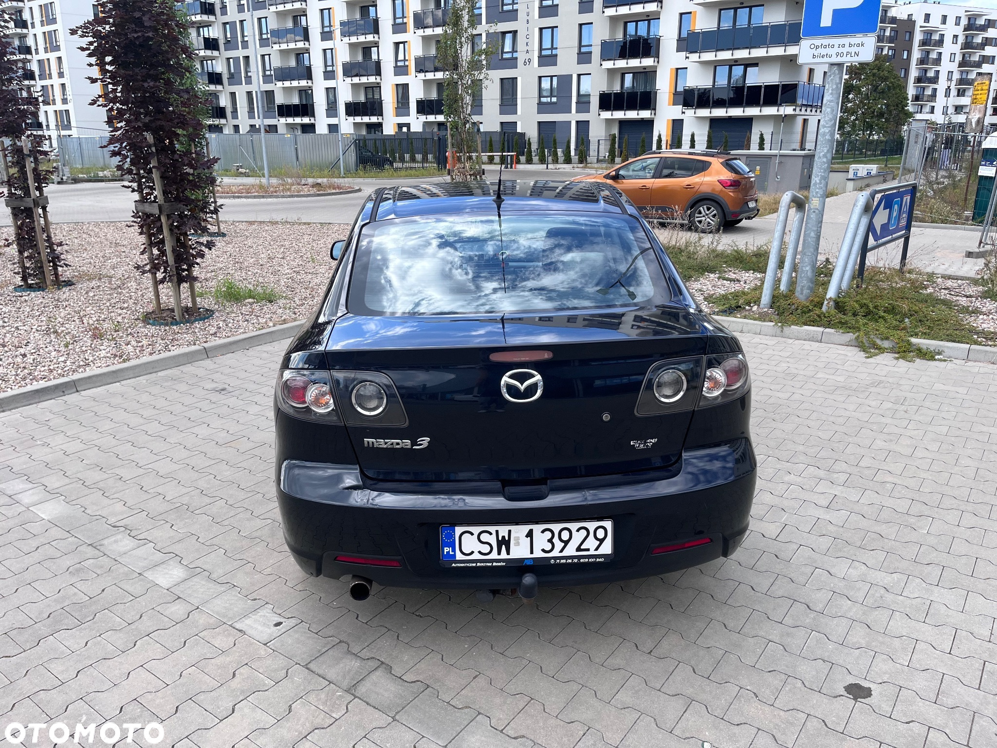 Mazda 3 - 4