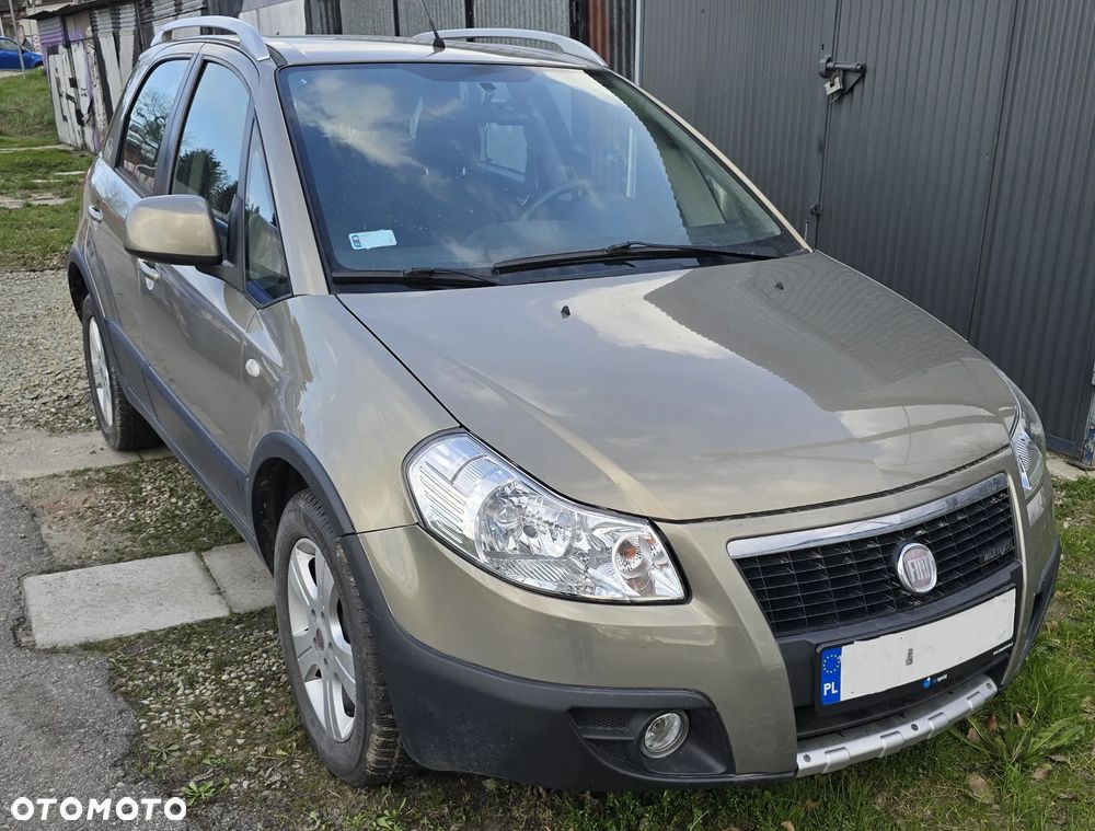 Fiat Sedici 1.9 Multijet DPF 4x4 Emotion - 1