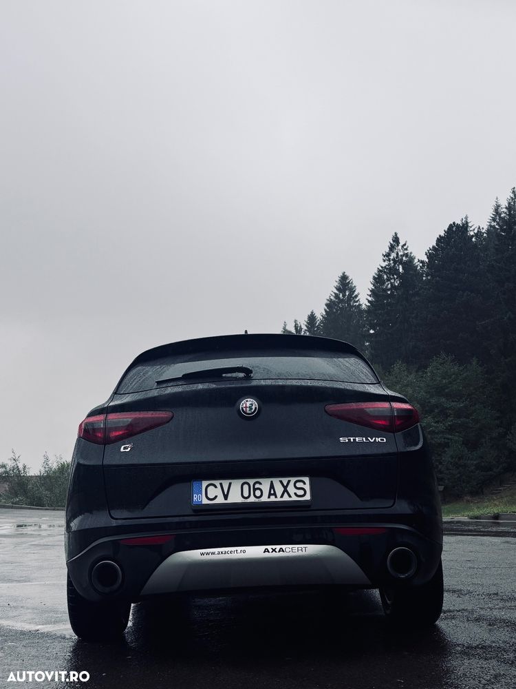 Alfa Romeo Stelvio 2.0 Turbo AWD AT8 Super - 14