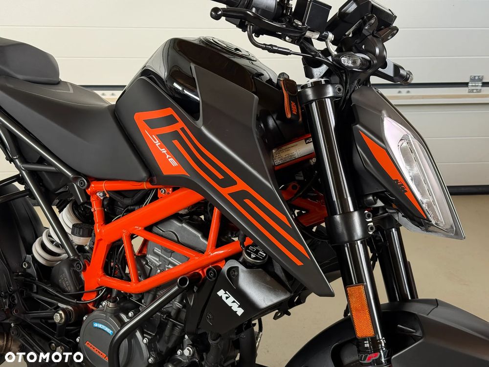KTM Duke 125 - 8