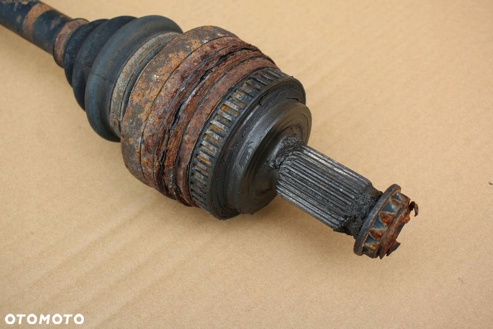 Półoś PRAWA BMW 3 e46 DUŻA GŁOWA 7512142 pod dyfer typ 188 (4518) - 2