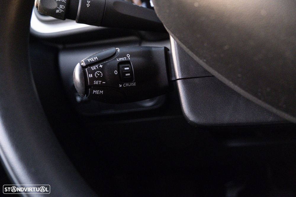 Citroën C3 1.2 PureTech C-Series - 27