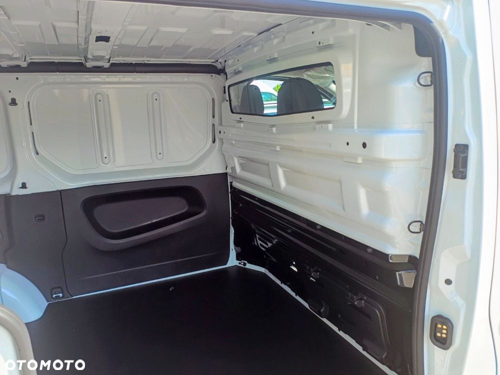 Renault TRAFIC - 12