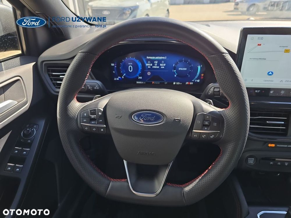 Ford Focus 1.0 EcoBoost mHEV ST-Line X - 16