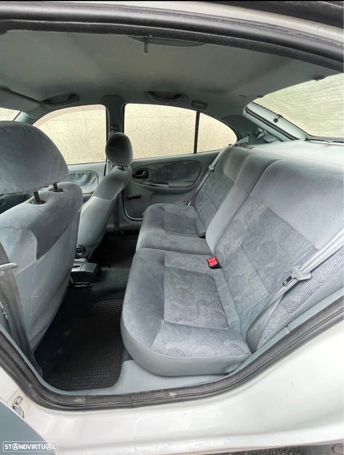 Renault Mégane 1.4 RN - 5