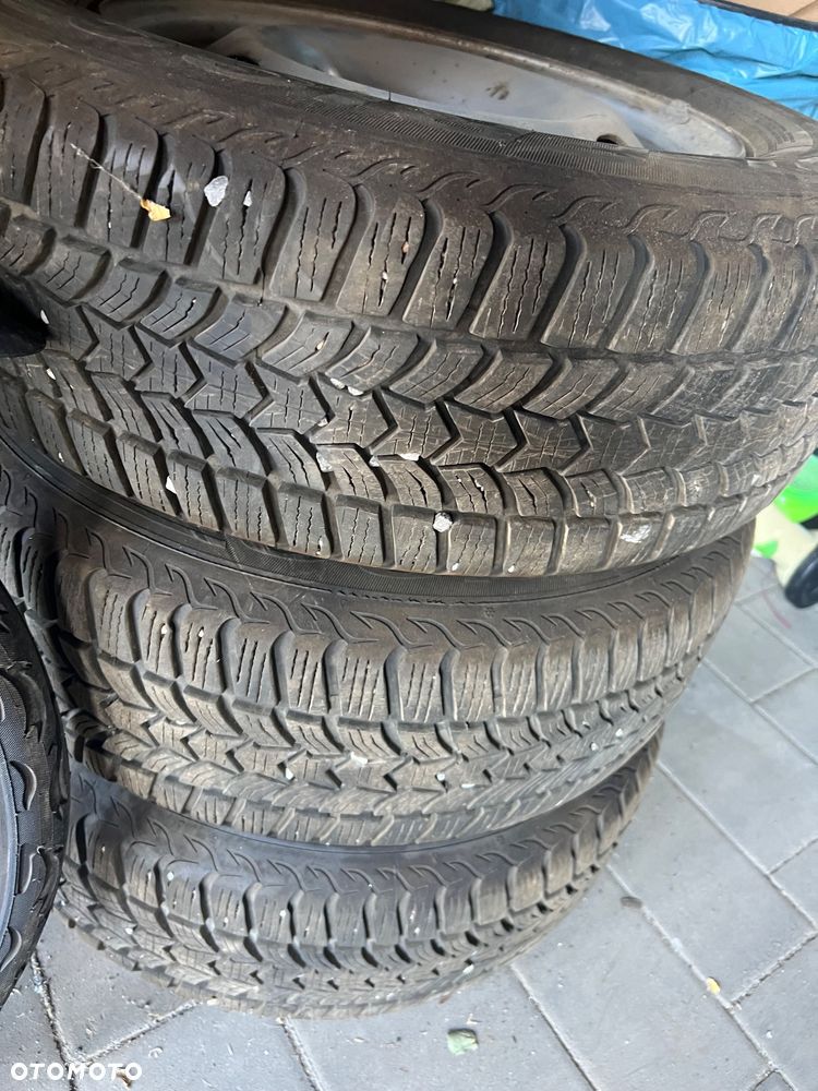 Dacia Duster 1.6 SL Delsey 4x4 - 26