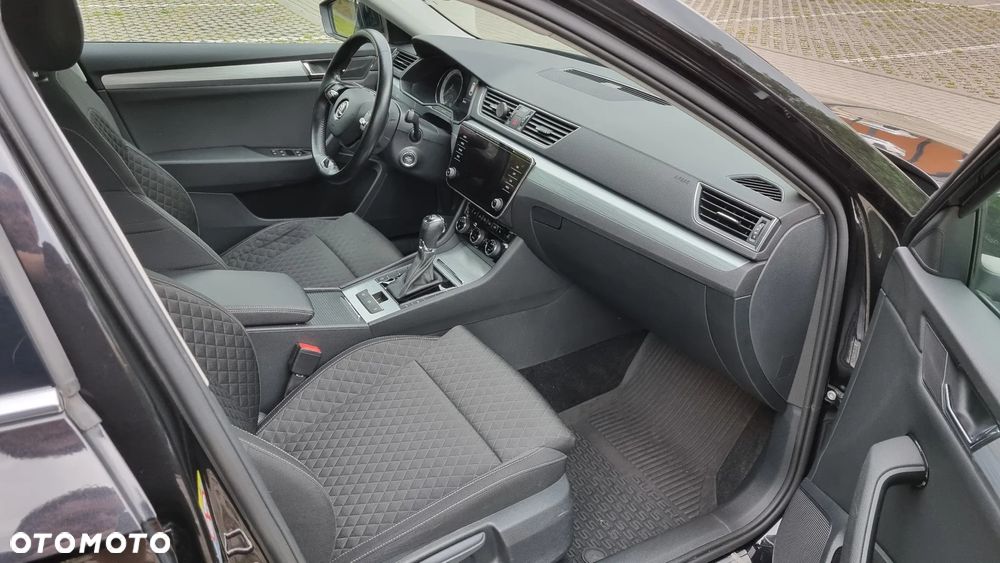 Skoda Superb 1.5 TSI ACT Ambition DSG - 9
