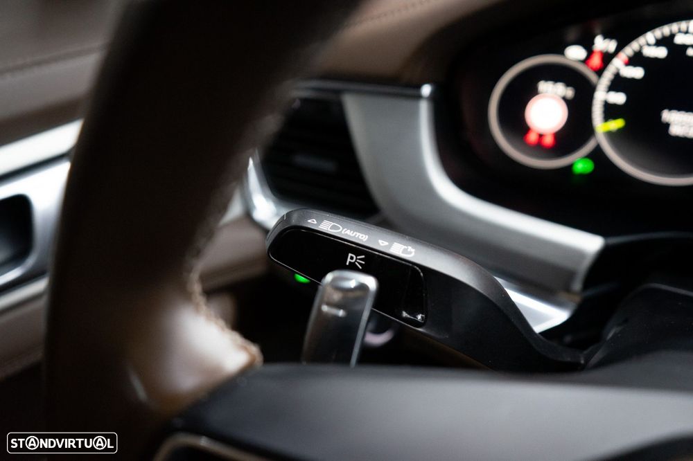 Porsche Panamera Sport Turismo 4 E-Hybrid - 41