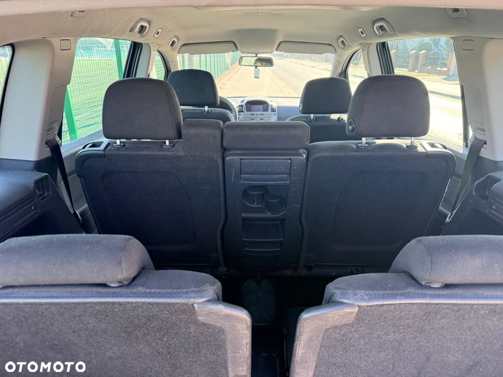 Opel Zafira 1.6 Enjoy - 8