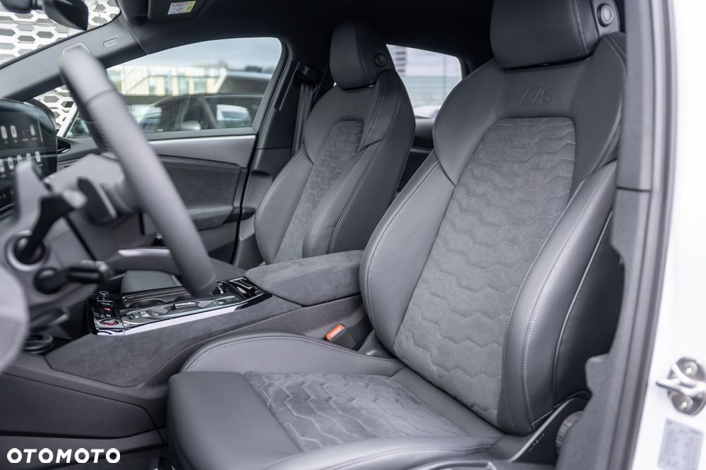 Audi A6 Sportback e-tron - 10