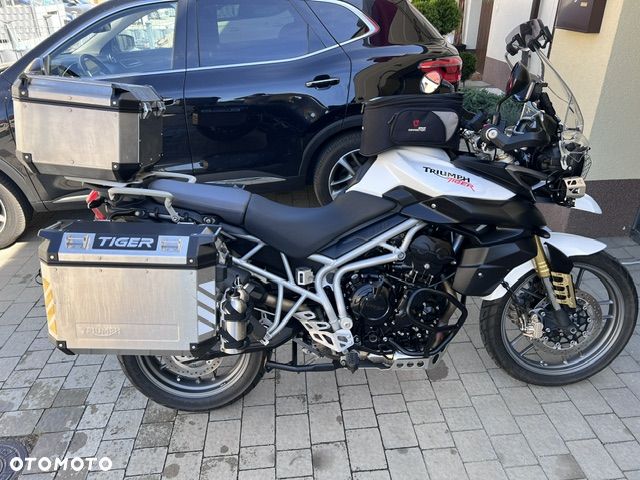 Triumph Tiger - 11