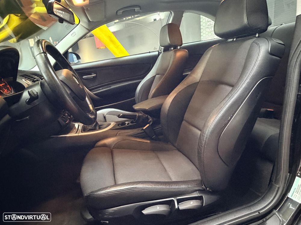 BMW 120 d Limited Edition Lifestyle c/ M Sport Pack - 6