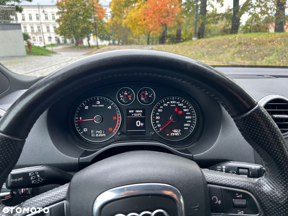Audi A3 Sportback 2.0 TDI DPF S line Sportpaket - 34