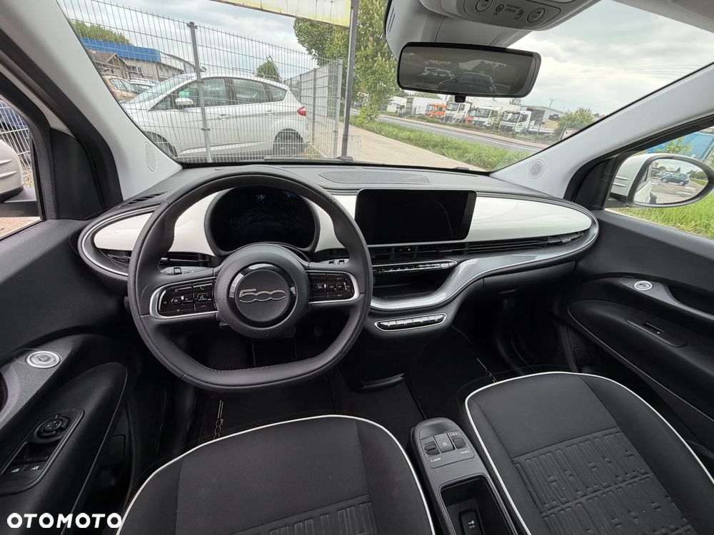 Fiat 500e - 16