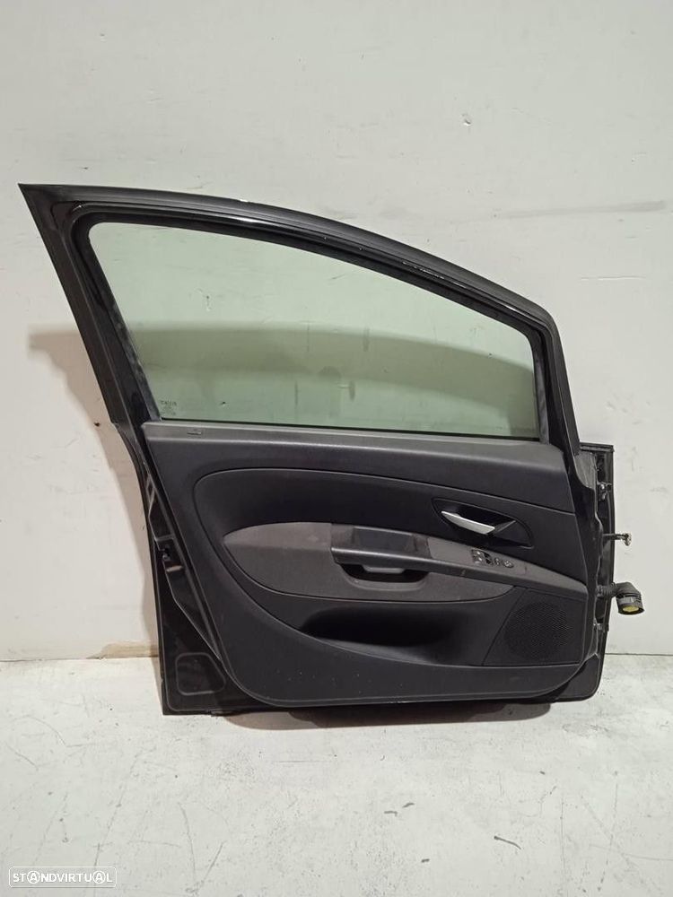 PORTA FRONTAL ESQUERDA FIAT LINEA 2007 - 3