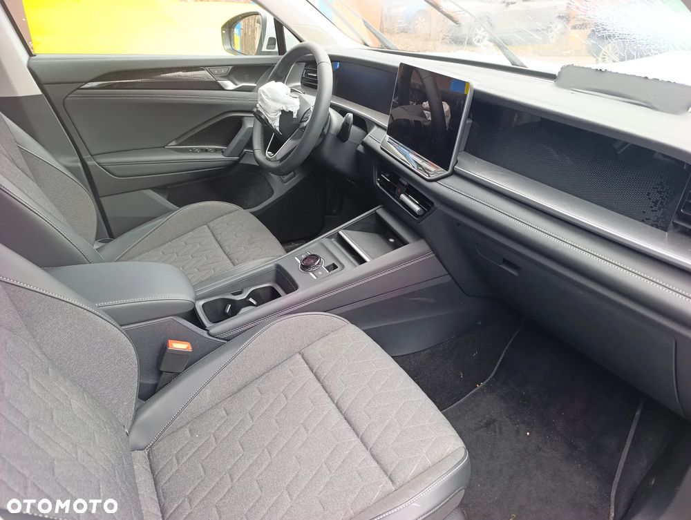 Volkswagen Tayron - 26