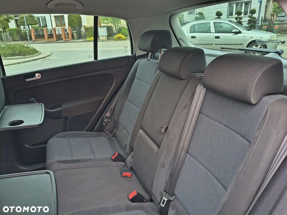 Volkswagen Golf Plus 1.2 TSI Style - 29