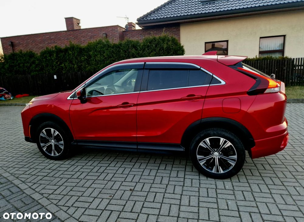 Mitsubishi Eclipse Cross - 10